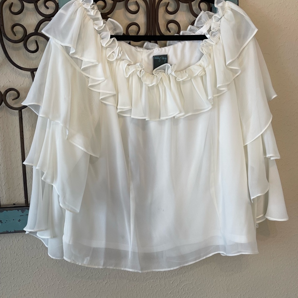 Gabby Skye Cream Ruffle Blouse